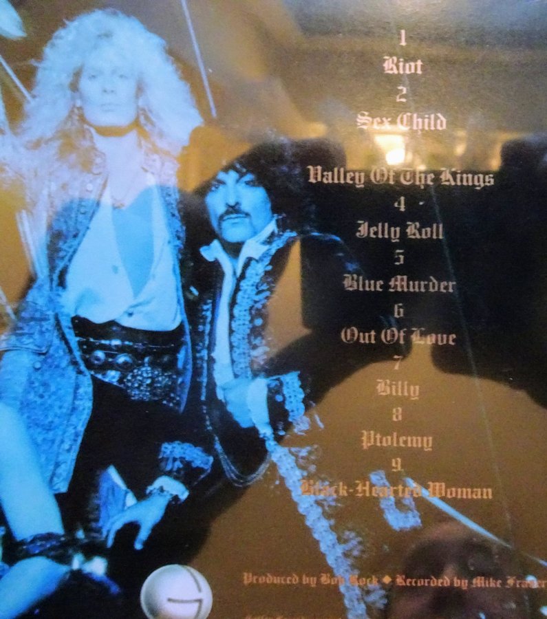 Se produkter som liknar Blue Murder (John Sykes) - Bl.. på Tradera (659321910) Se produkter som liknar Blue Murder (John Sykes) - Bl.. på Tradera (659321910)