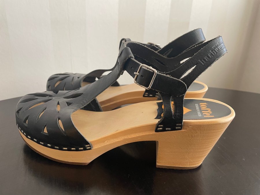 NYA SWEDISH HASBEENS COVERED LOW CLOGS TR SKOR 38