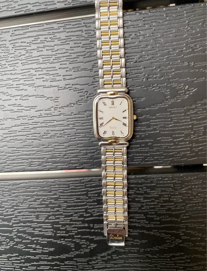 Se produkter som liknar Vintage SEIKO Dolce 9530-5050.. på Tradera