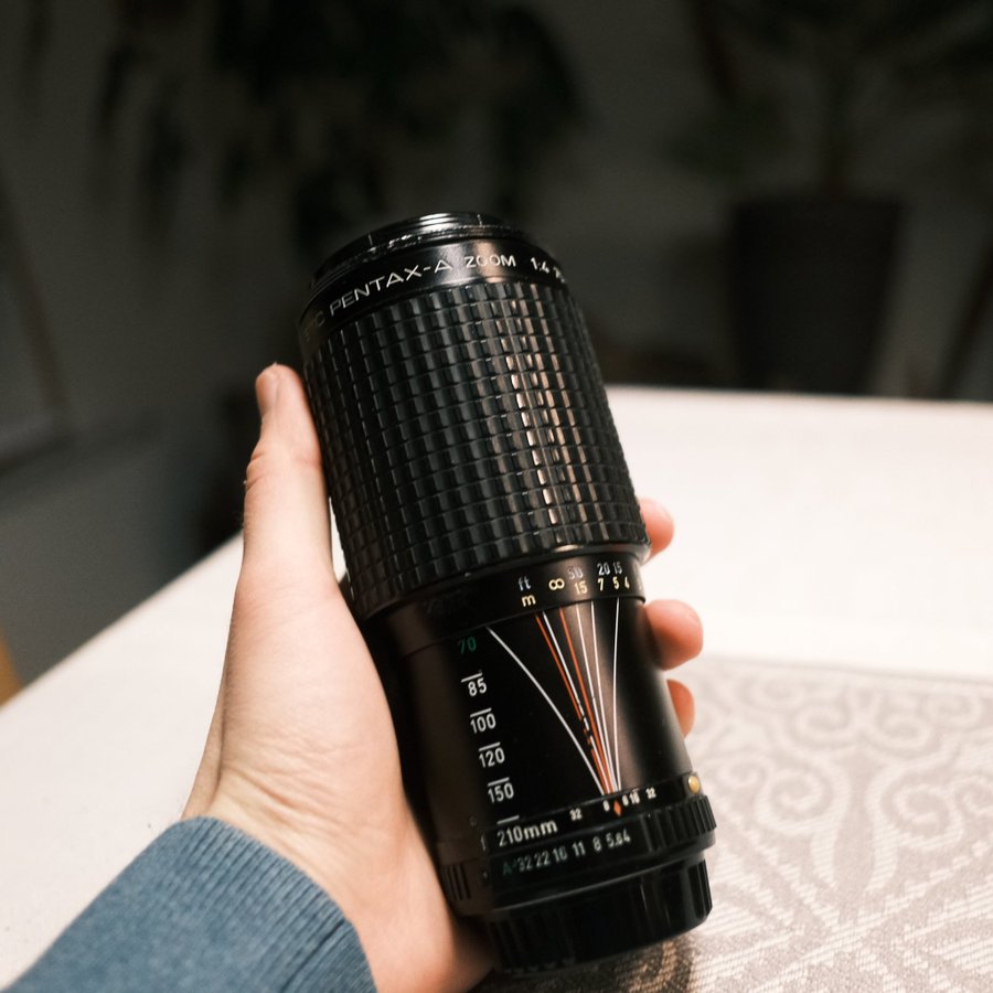 Pentax-A Zoom SMC 1:4 70-210mm PK Mount – Dutch|Thrift