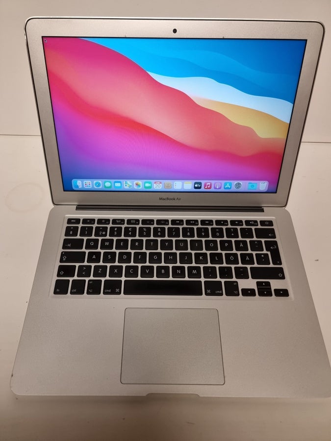MacBook Air 13 (2015) i5/8GB/128GB/Bra batteri .. | Köp på Tradera