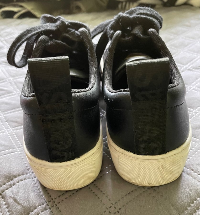 svea billie sneakers