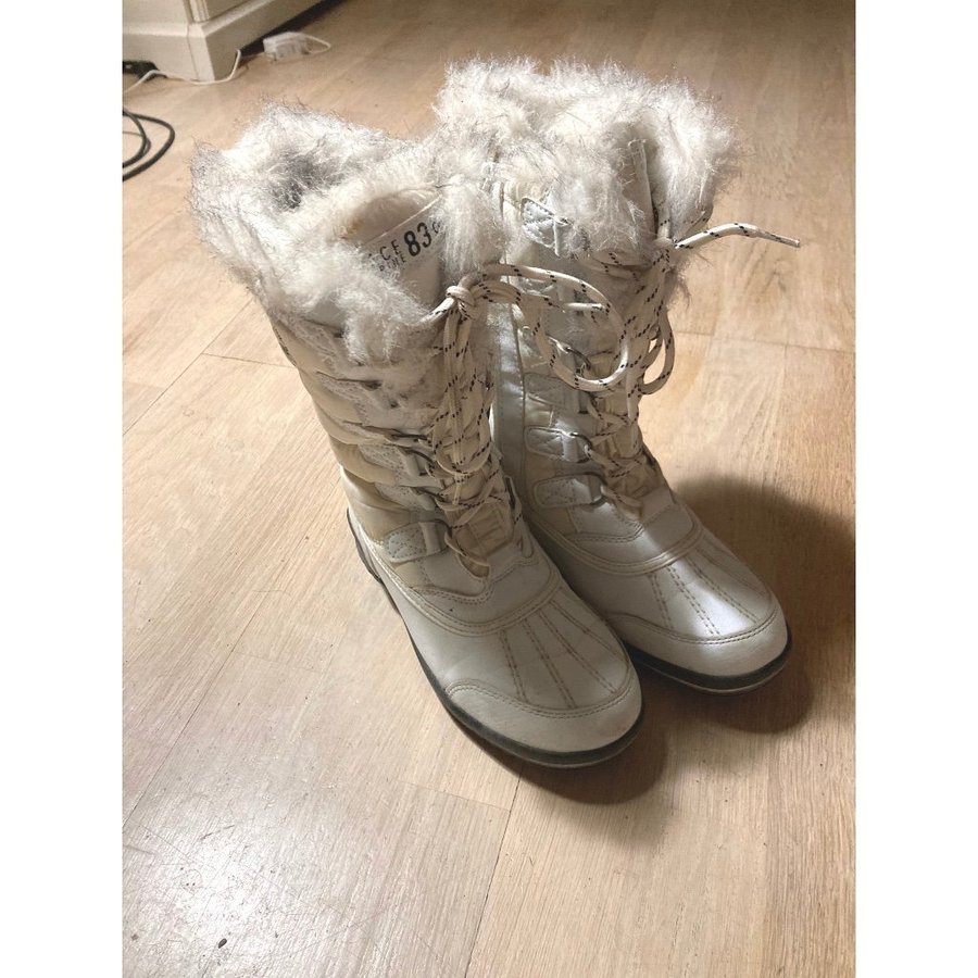 Race hotsell marine boots