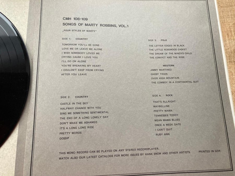 Se produkter som liknar MARTY ROBBINS VOL på Tradera