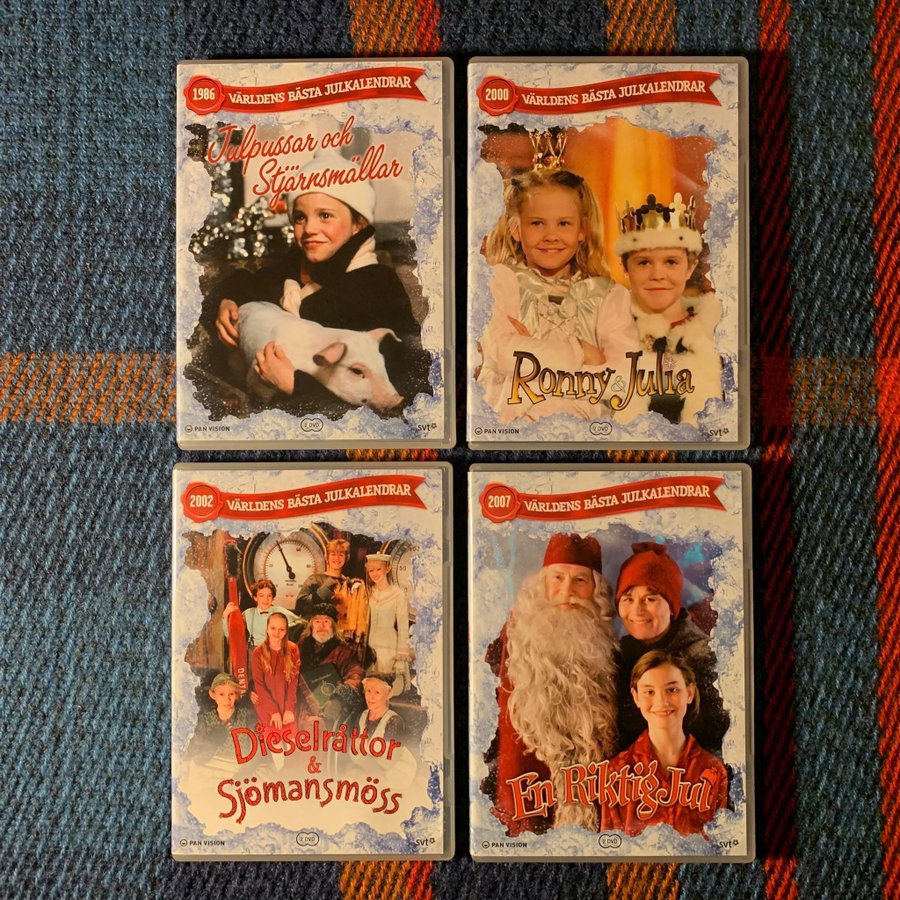 Ronny & Julia En riktig Jul Julpussar och Stjär.. Köp på Tradera