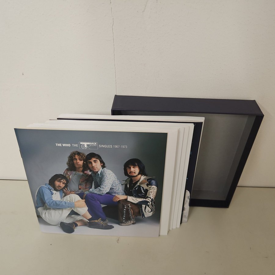 Se produkter som liknar The Who - The Track Singles 1.. på Tradera