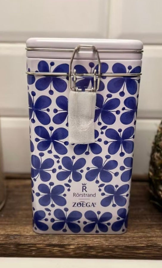 Se produkter som liknar Mon amie kaffeburk HELT NY ZO.. på Tradera ...