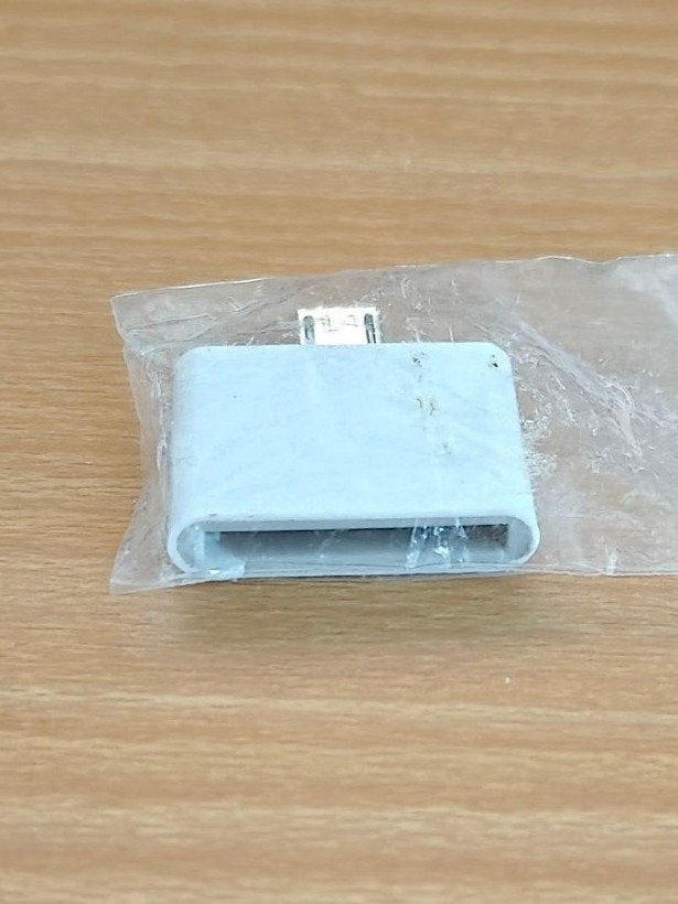 Adapter 30-pin till Micro-USB Laddare NY | Köp på Tradera (754552759)