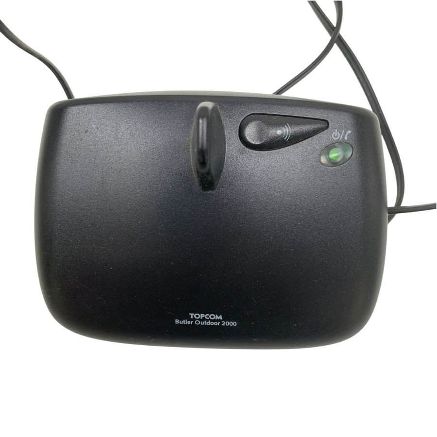 Qora ayol pisishayapti