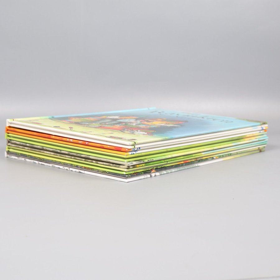 Se produkter som liknar Sven Nordqvist Pettson & Find.. på Tradera