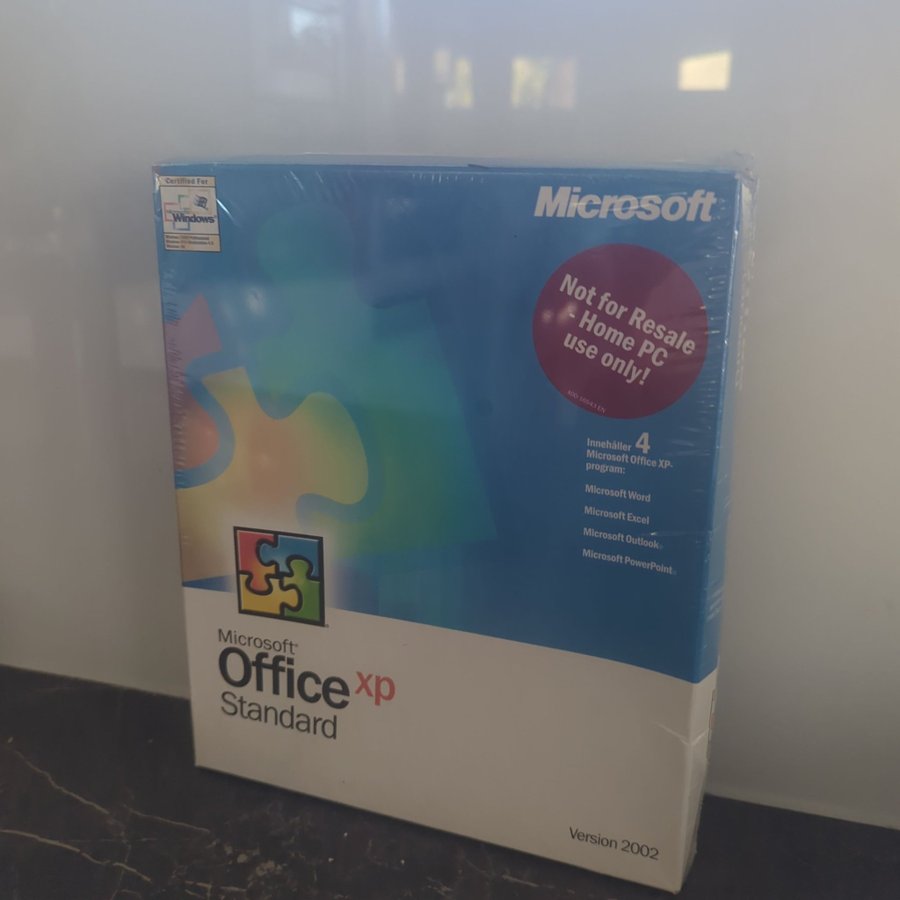 Microsoft Office XP Standard 2002 – Logiciel PC – État Correct
