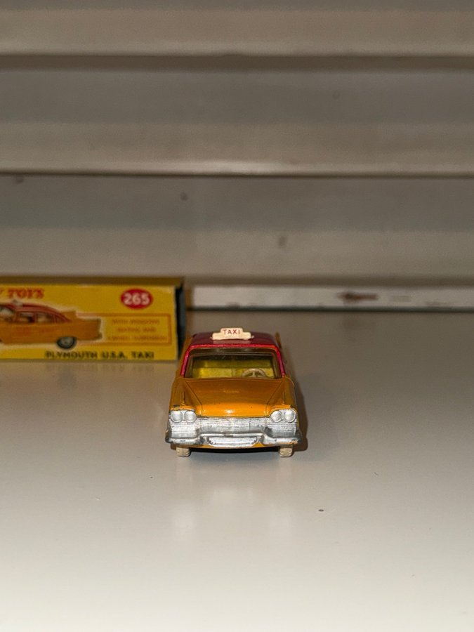 Dinky Toys Plymouth U.S.A. Taxi 26.. | Köp från SmockAB på Tradera