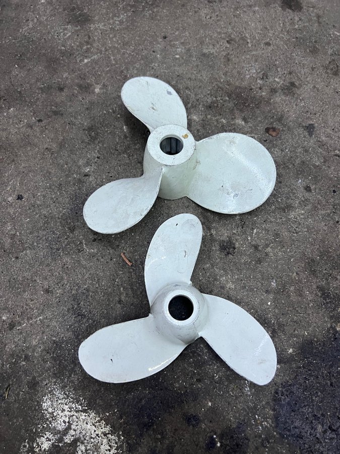 Propeller evinrude/Johnson Köp på Tradera (620796749)
