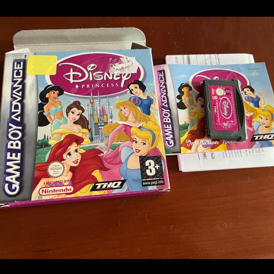 Se produkter som liknar Disney Princess Game Boy Adva.. på Tradera ...