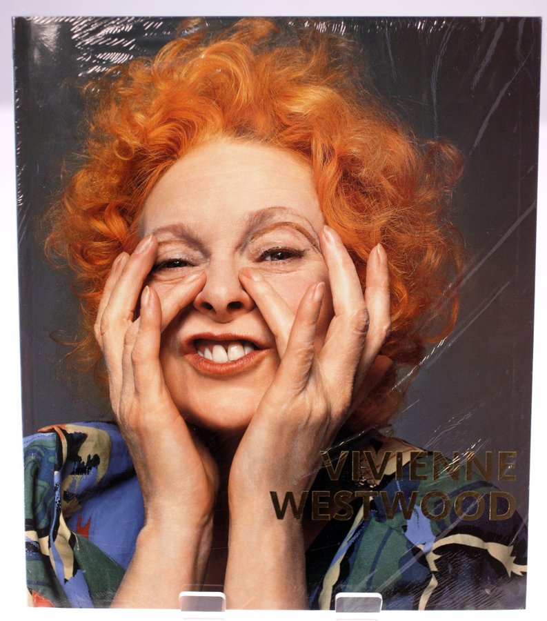 Vivienne Westwood by Claire Wilcox paperback bo.. | Köp på