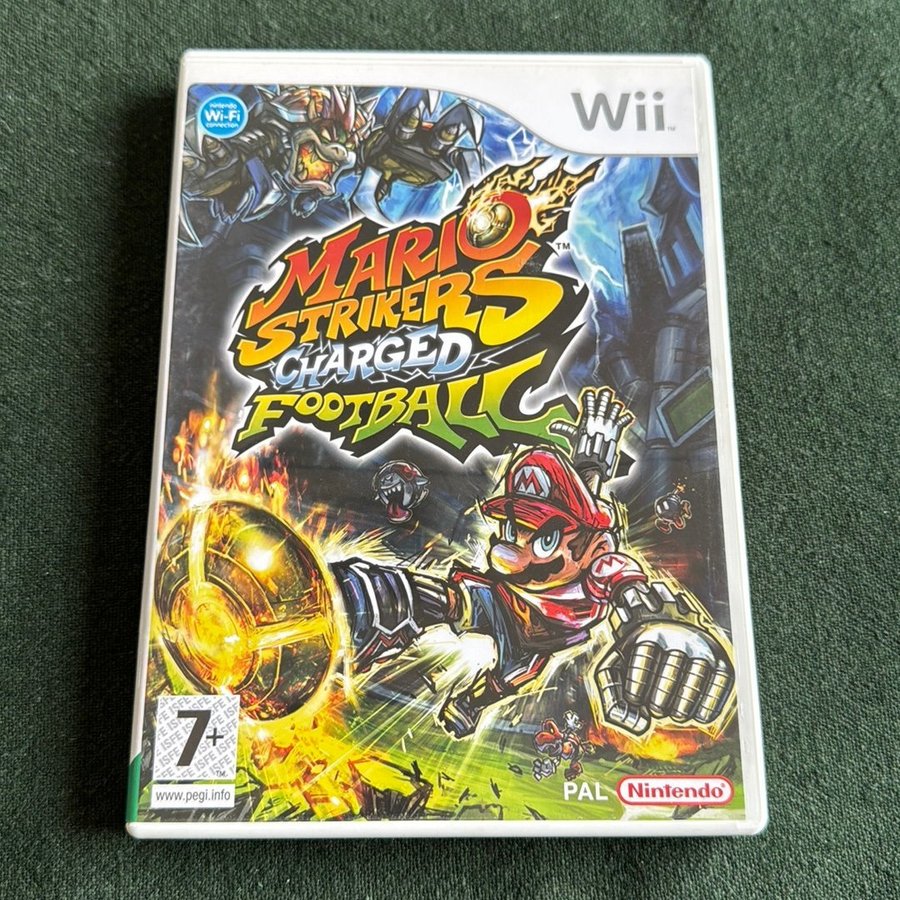 Jeu Nintendo WII Mario Strikers Charged football avec notice