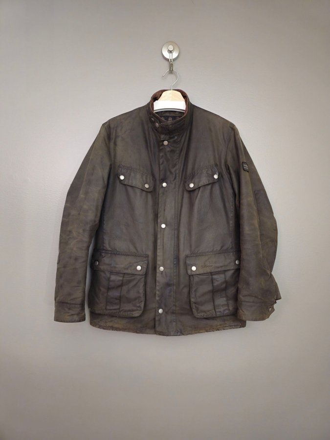 Se produkter som liknar Barbour Duke Wax Jacket Men på Tradera