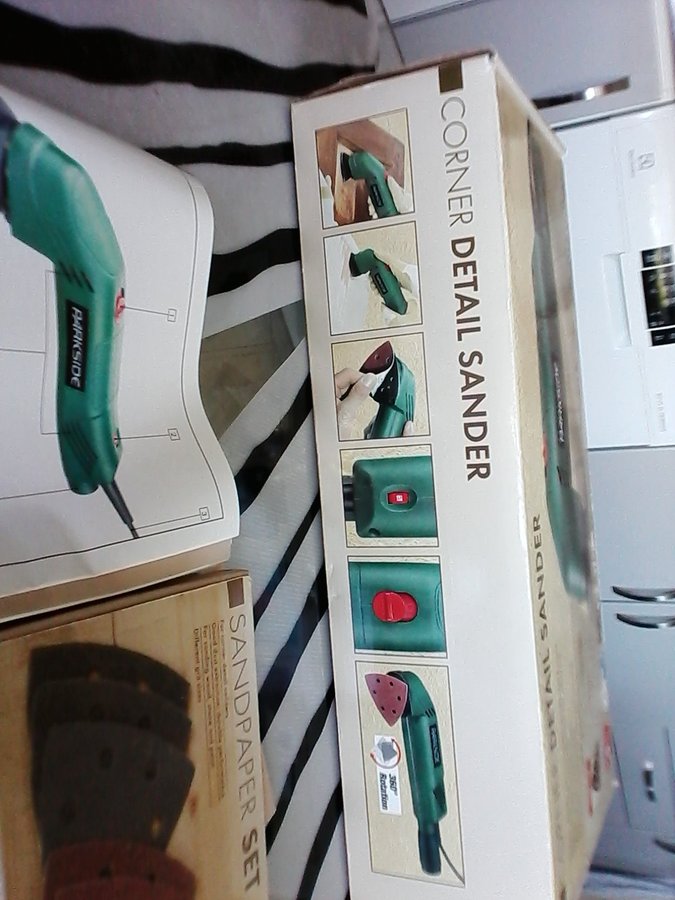 Se produkter som liknar Parkside Corner Detail Sander.. på Tradera