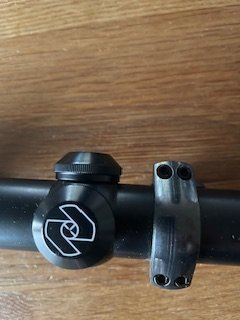 Se produkter som liknar Zeiss Diavari-C 1.5-4.5x18 ki.. på Tradera