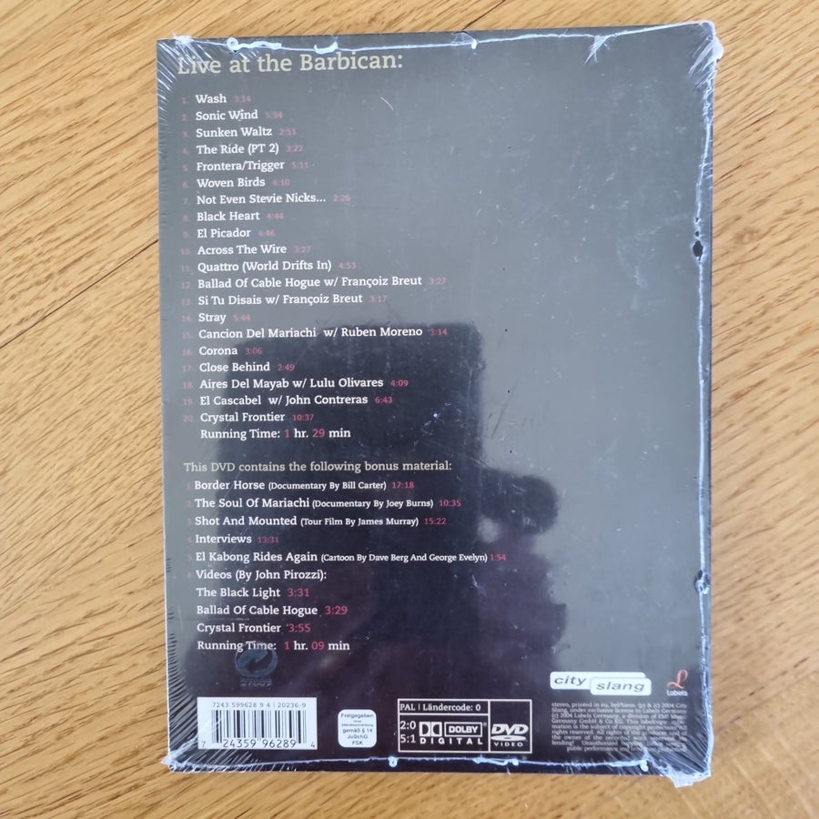 (未使用･未開封品)World Drifts in: Live at the Barbican London [DVD] Amazon.com: Calexico - World Drifts In (Live At The Barbican