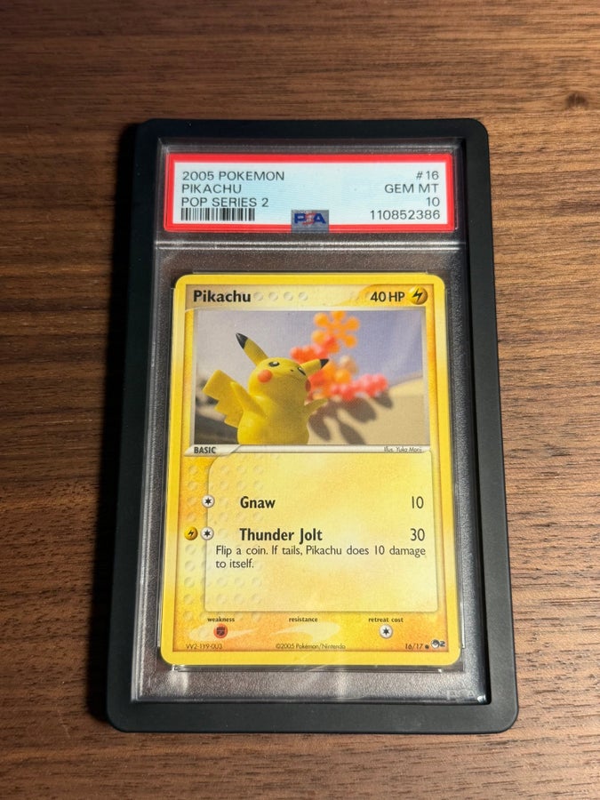 Pikachu 16/17 PSA 10 (POP 145) POP Series 2 Pok.. | Köp på Tradera