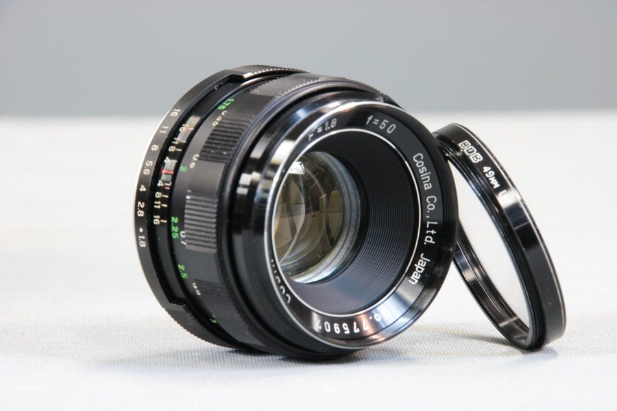 Cosina Cosinon Auto 50mm f1 | Köp från UniqueVintage på