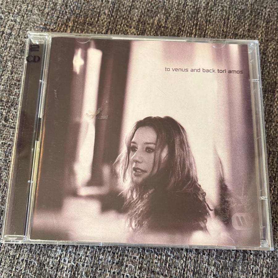 Tori Amos - To Venus and Back (CD) | Köp på Tradera (752525857)