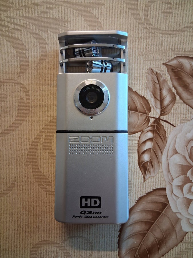 Zoom Q3HD Handy Video Recorder + Original Acces.. | Køb på Tradera