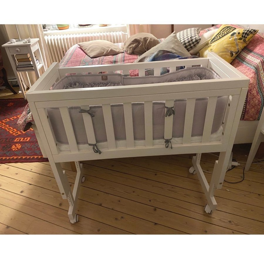 Troll bedside crib montering cheap