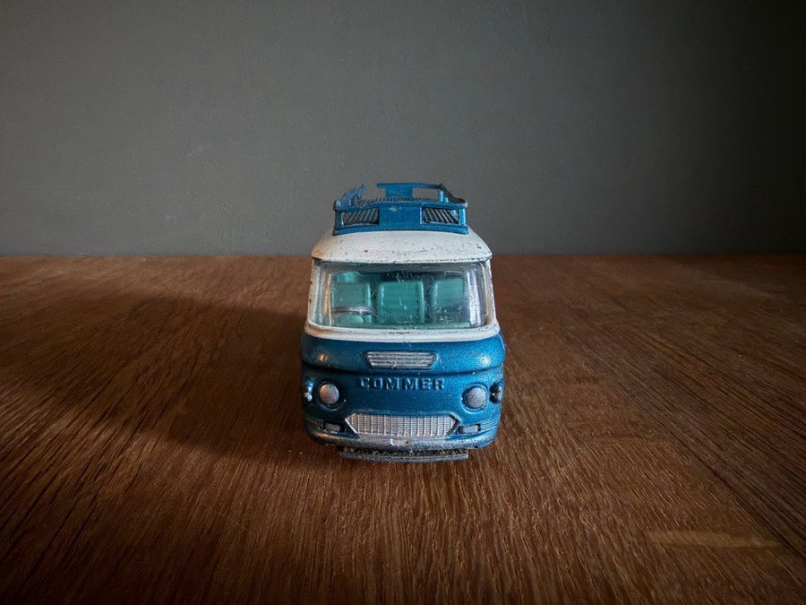 Corgi toys Commer bus 2500 series modellbil | Köp på Tradera