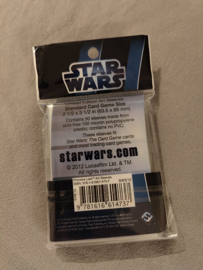 princess leia card sleeves Rebel Deluxe Edition Compatible Sleeve Bundle (8810 x 1, 8814 x 1) Our products are compatible with the respective games only and all rights are reserved by the respective rights holders. Ravensburger Hylkies - Star Wars