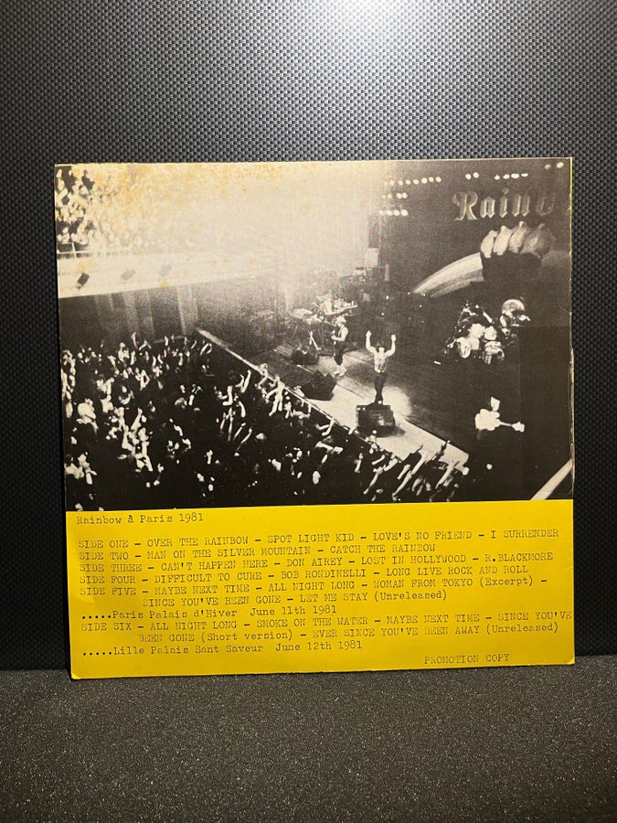 Se produkter som liknar Rainbow - A Paris 1981 - 3LP .. på Se produkter som liknar Rainbow - A Paris 1981 - 3LP .. på