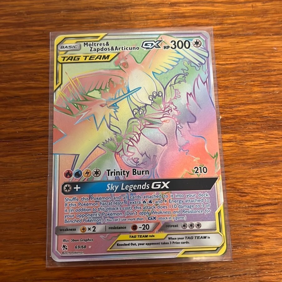 pokemon cards vmax rainbow rare real Amazon.com: Moltres & Zapdos & Articuno Tag Team GX - 69/68 - Secret Rare
