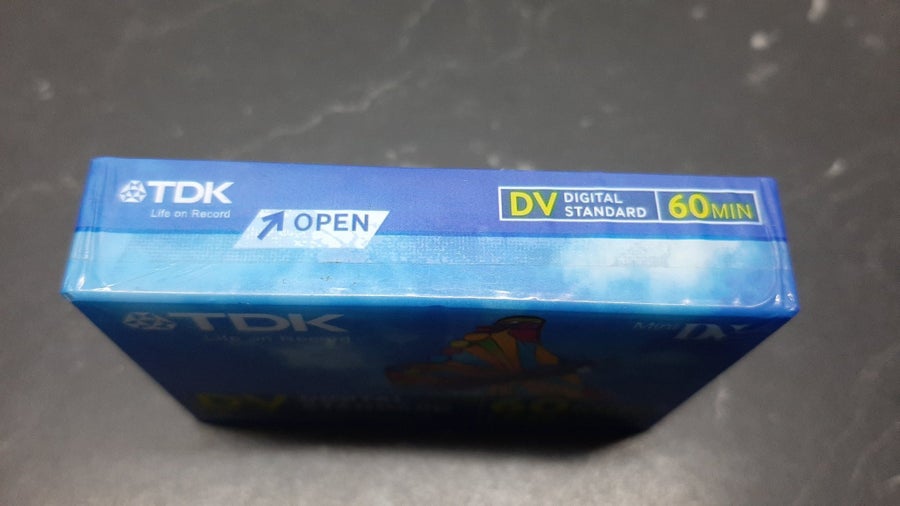 TDK Mini DV 60 min | Köp på Tradera (737211810)