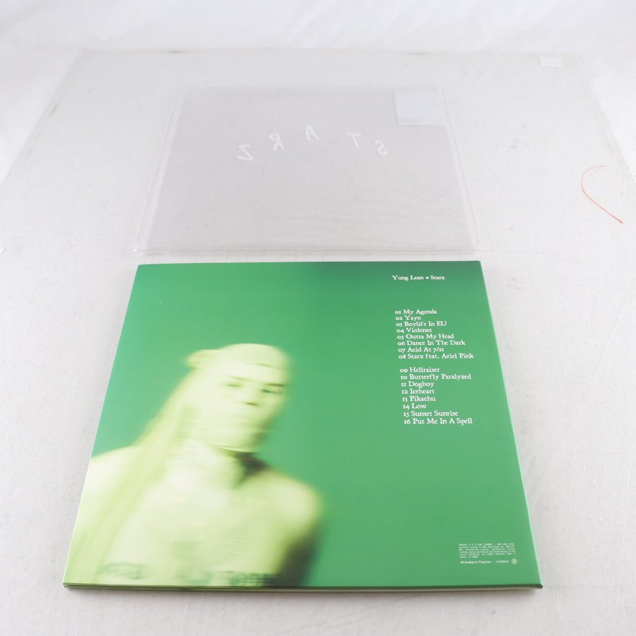 Se produkter som liknar LP, Yung Lean - Starz black &.. på Tradera