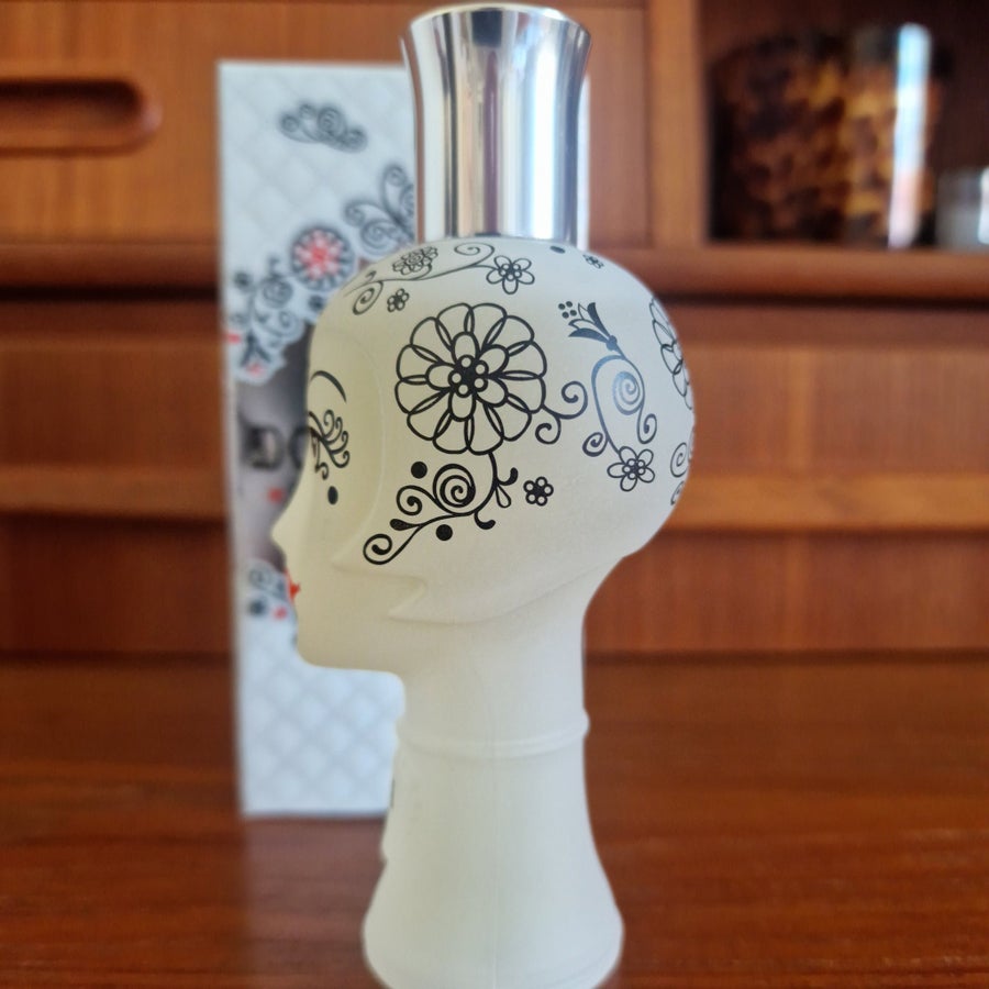 Anna Sui - Dolly Girl Ooh La Love EdT 50 ml | Köp på Tradera