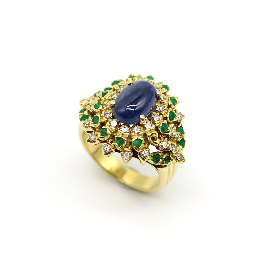 Ring i 18K guld med safir, Köp från QPantbank på Tradera