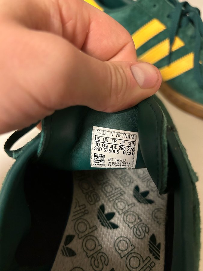 675005 adidas