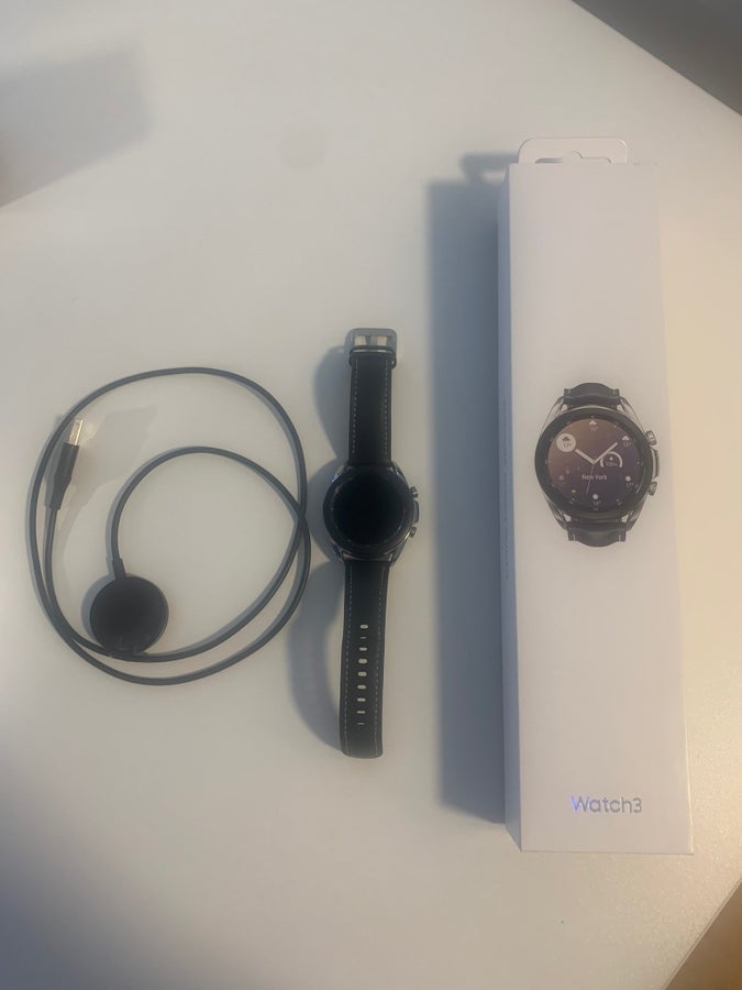 Se produkter som liknar Samsung Galaxy Watch 3 SM-R850 på Tradera  (529393229)