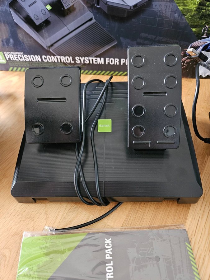 Se produkter som liknar Saitek Heavy Equipment Bundle.. på Tradera ...