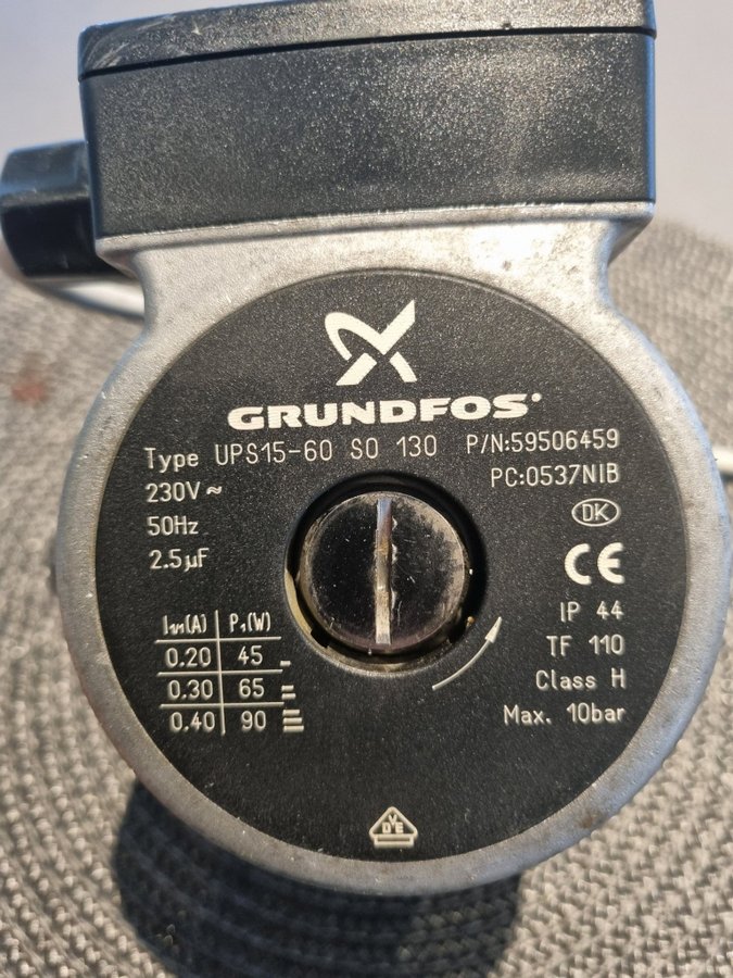 Grundfos UPS1560 S0 130 Cirkulationspump Köp på Tradera (626266268)