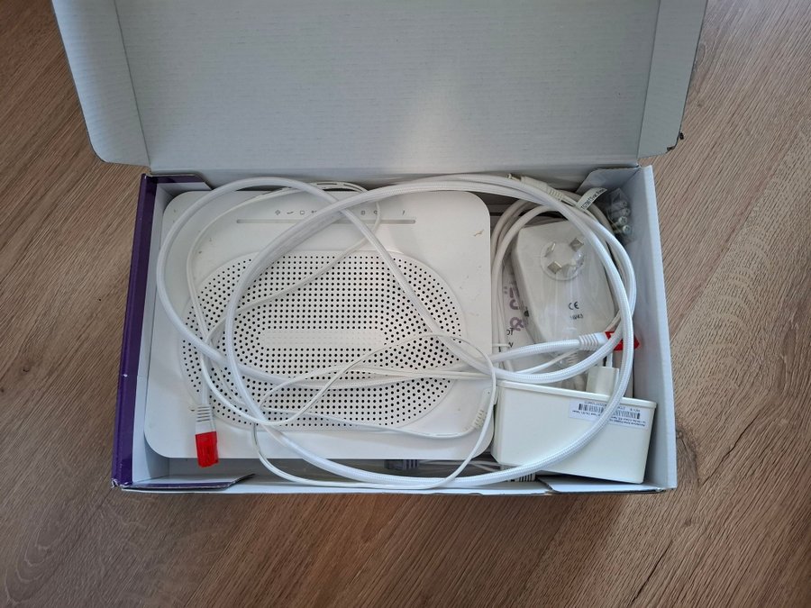 Se produkter som liknar telia wifi router plus p tradera 666884748 