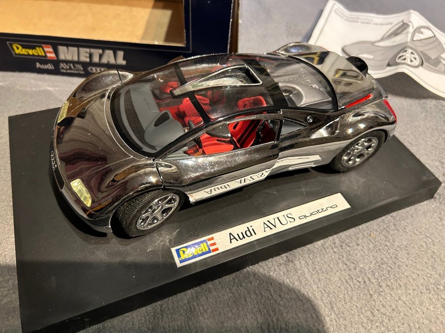 Revell Metal Audi AVUS quattro 1:18 | Köp på Tradera (715073927)