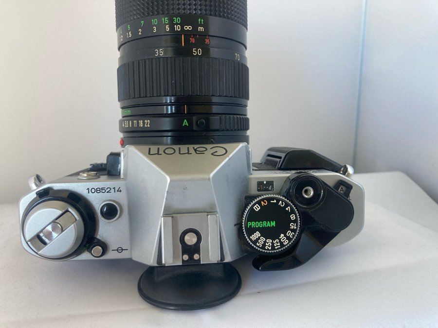 Canon AE-1 PROGRAM/FD みずみずし 35-105 1:3.5 (良品）