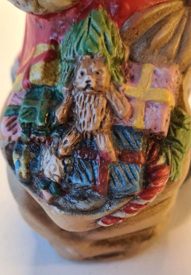 Retro,gammal tomte med julklappar i säck.Porsli.. Köp på Tradera