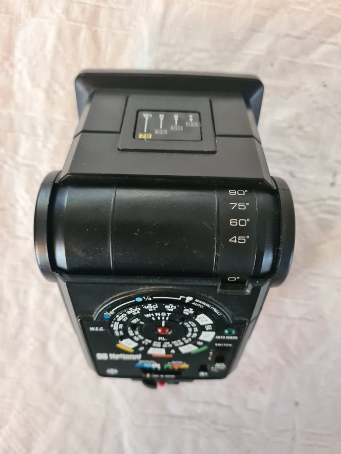 National PE-3057 – vinklingsbar elektronblixt, .. | Køb på Tradera