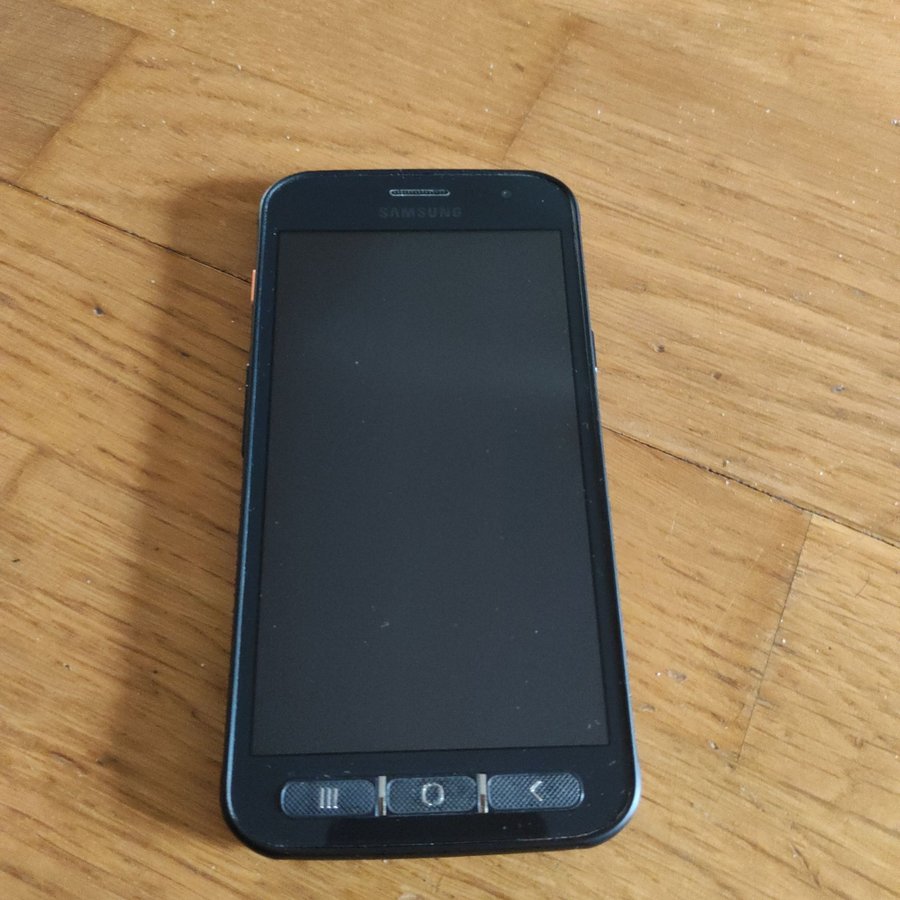Samsung Mobiltelefon ,Xcover 4s Köp på Tradera (699130179)