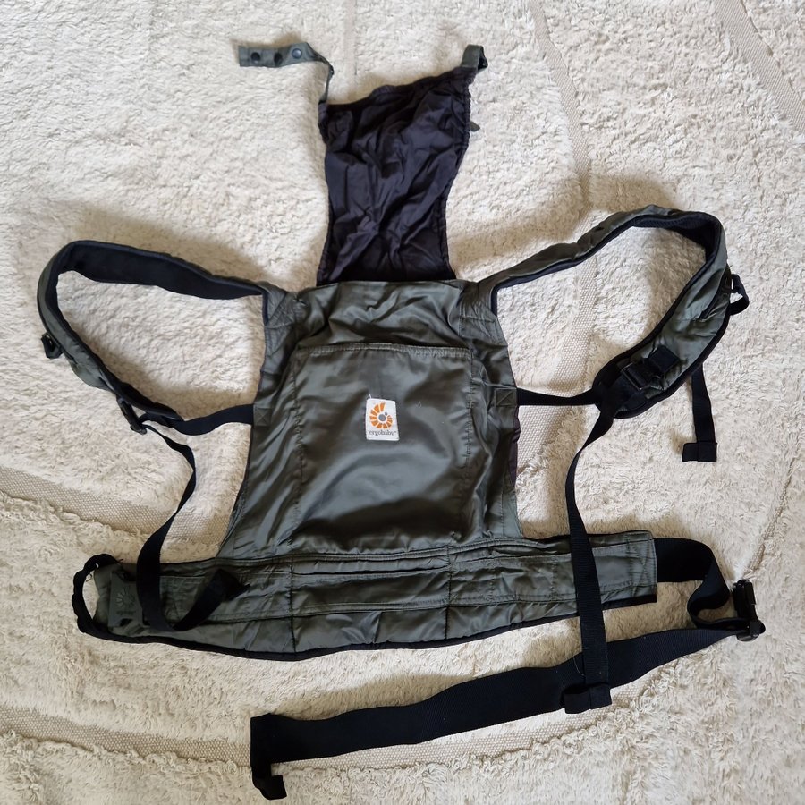 Ergobaby top travel stowaway