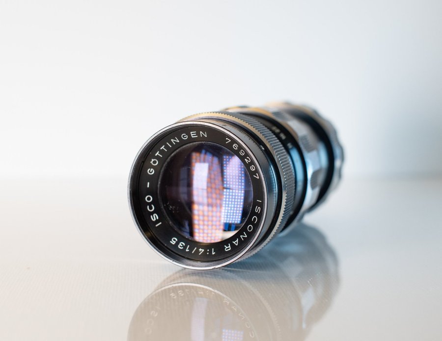 Isco-Göttingen Isconar 135mm F4 med referensbil.. | Köp på Tradera