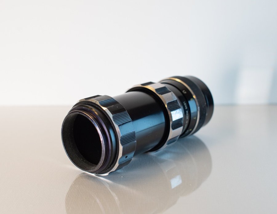 Isco-Göttingen Isconar 135mm F4 med referensbil.. | Köp på Tradera